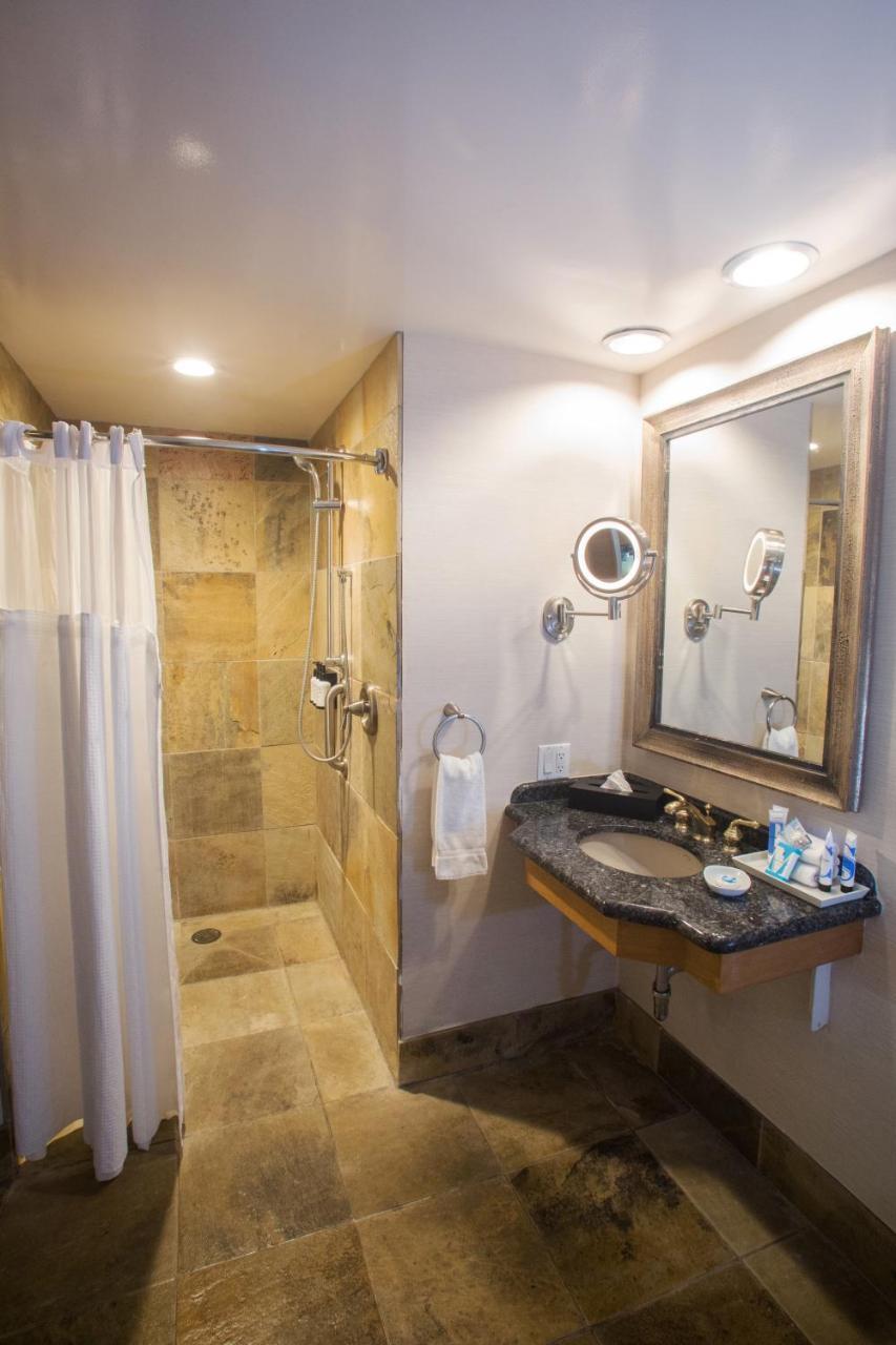 Junior-Suite, 1 Kingsize-Bett, barrierefrei, Buchtblick