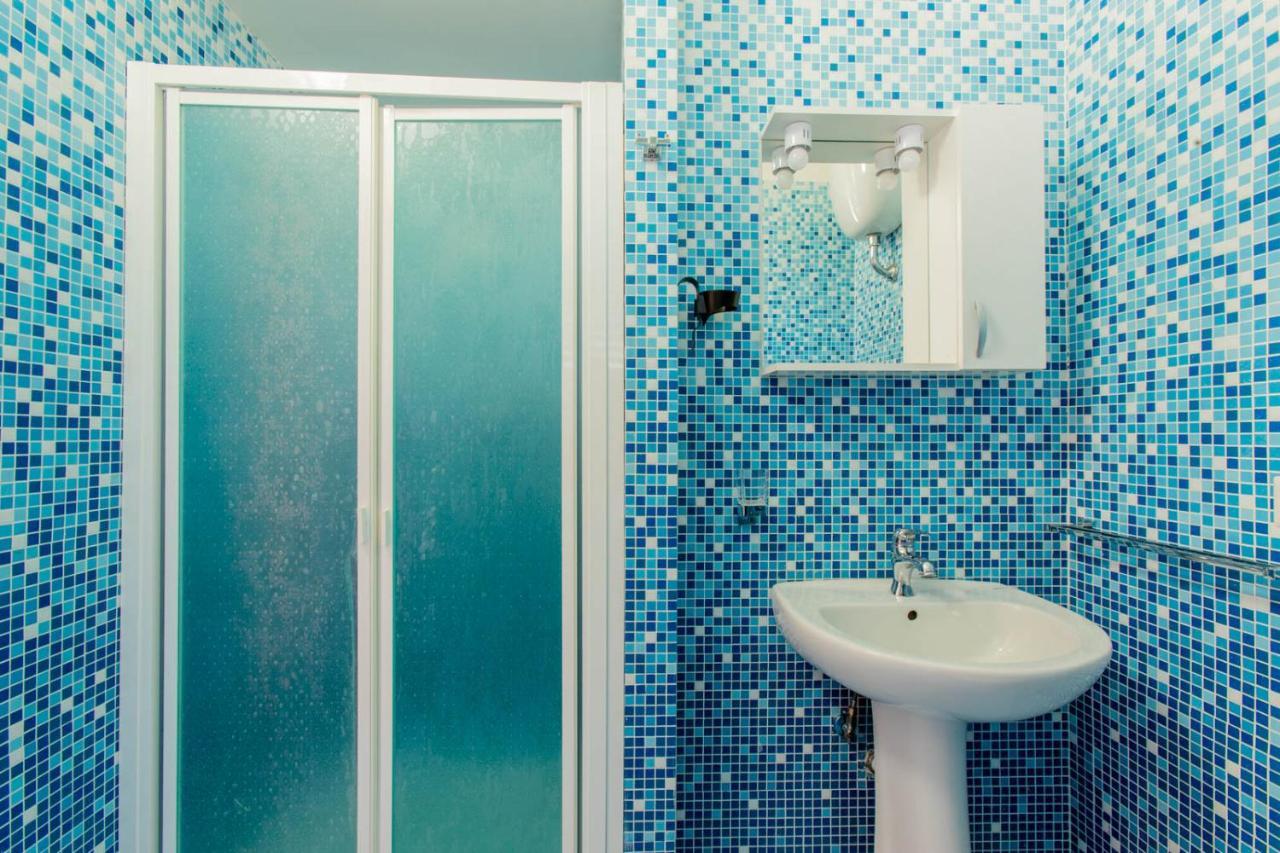 Doppelzimmer mit Gemeinschaftsbad
