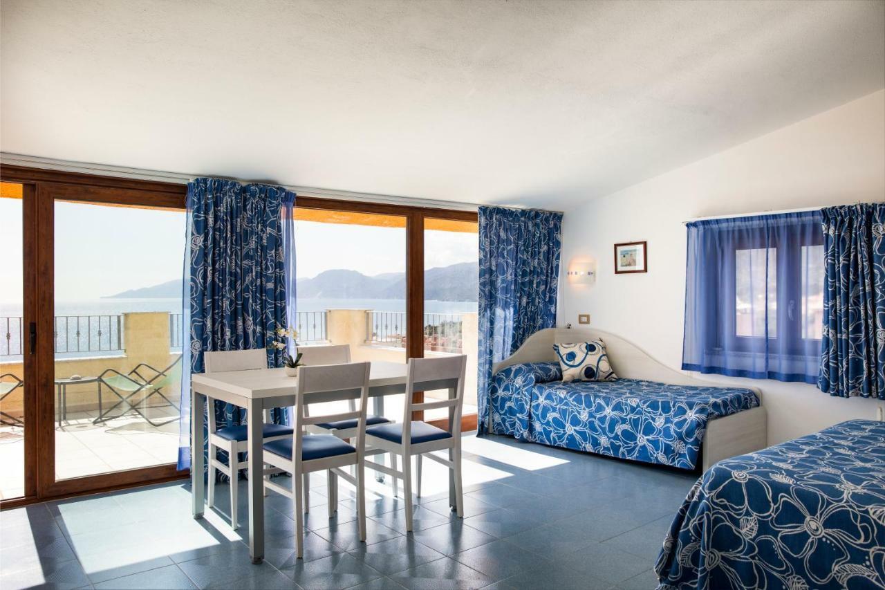 Familienzimmer mit Meerblick