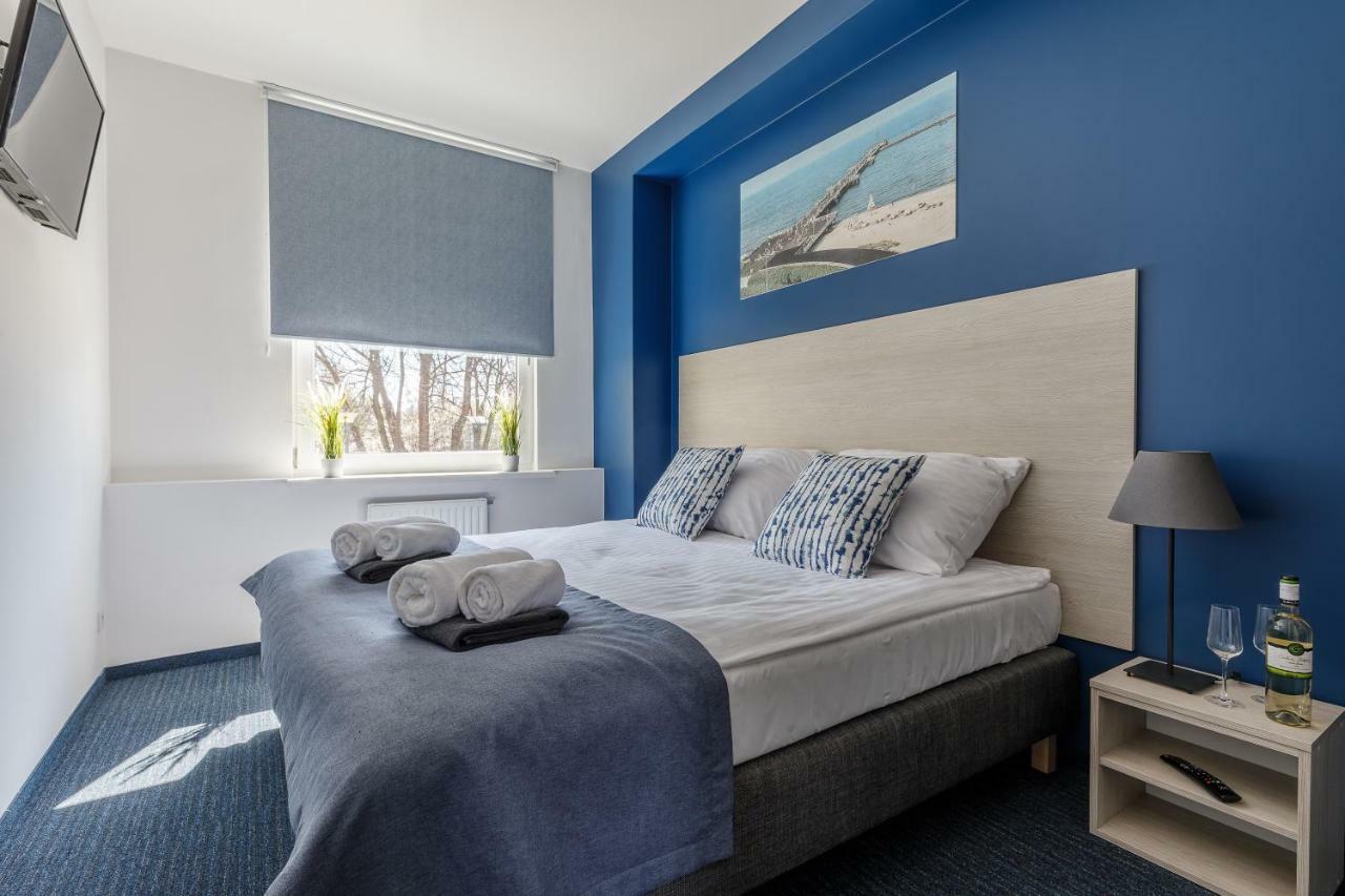 Doppel-/Zweibettzimmer mit eigenem Bad