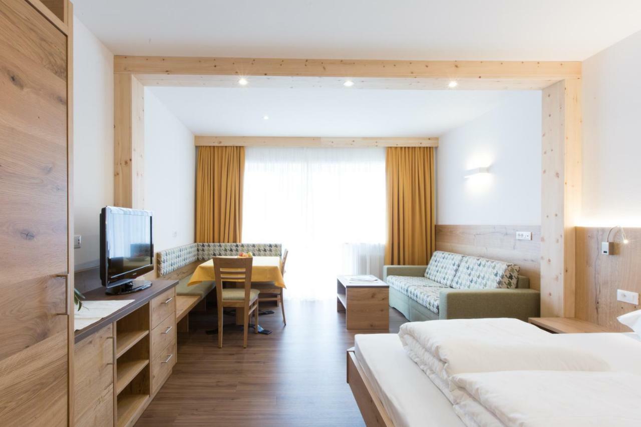 Apartment mit Terrasse