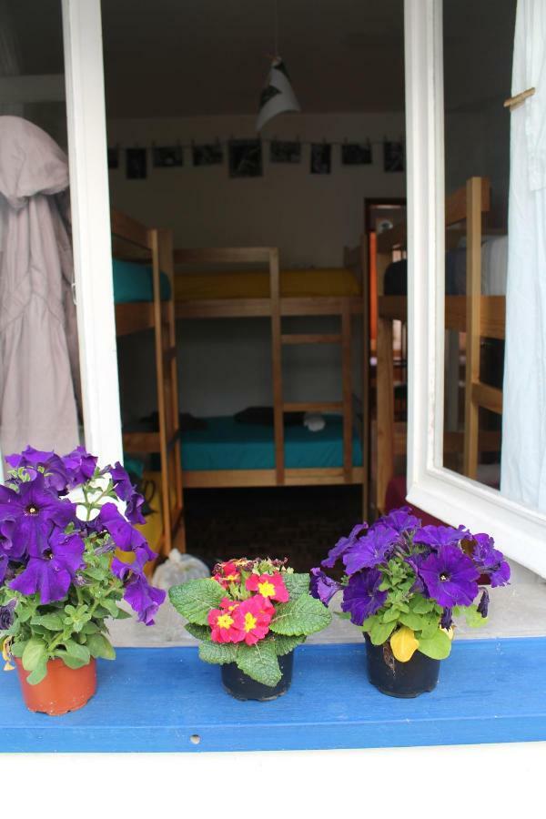 Etagenbett im gemischten Schlafsaal