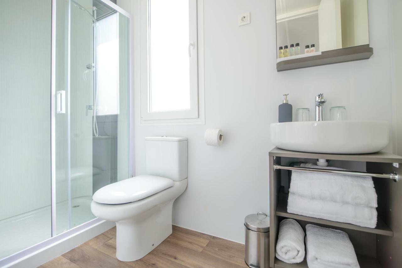 Premium-Mobilheim mit 1 Schlafzimmer und eigenem Pool