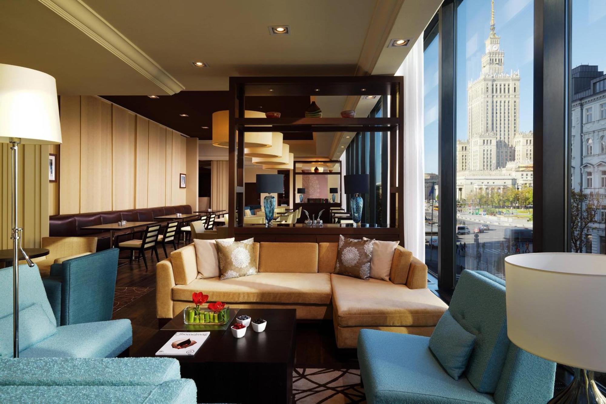 Executive Zimmer mit 2 Doppelbetten und Zugang zur Club Lounge