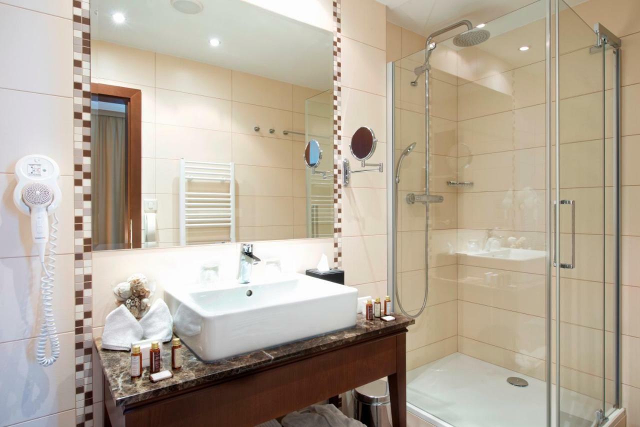 Standard Zweibett- oder Doppelzimmer mit Flussblick