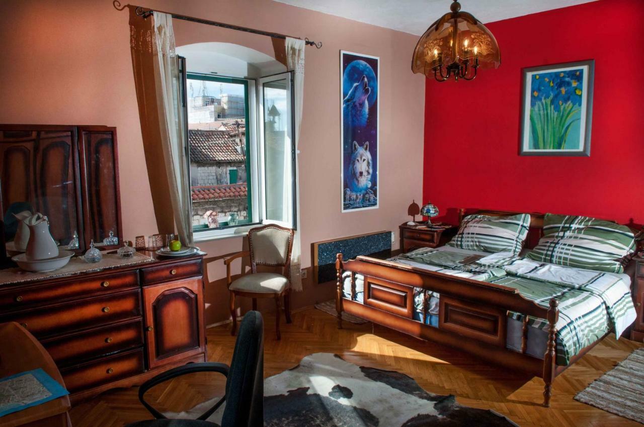 Familienzimmer mit Gemeinschaftsbad