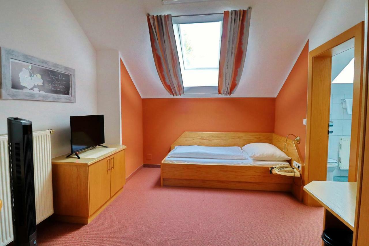 Einzelzimmer