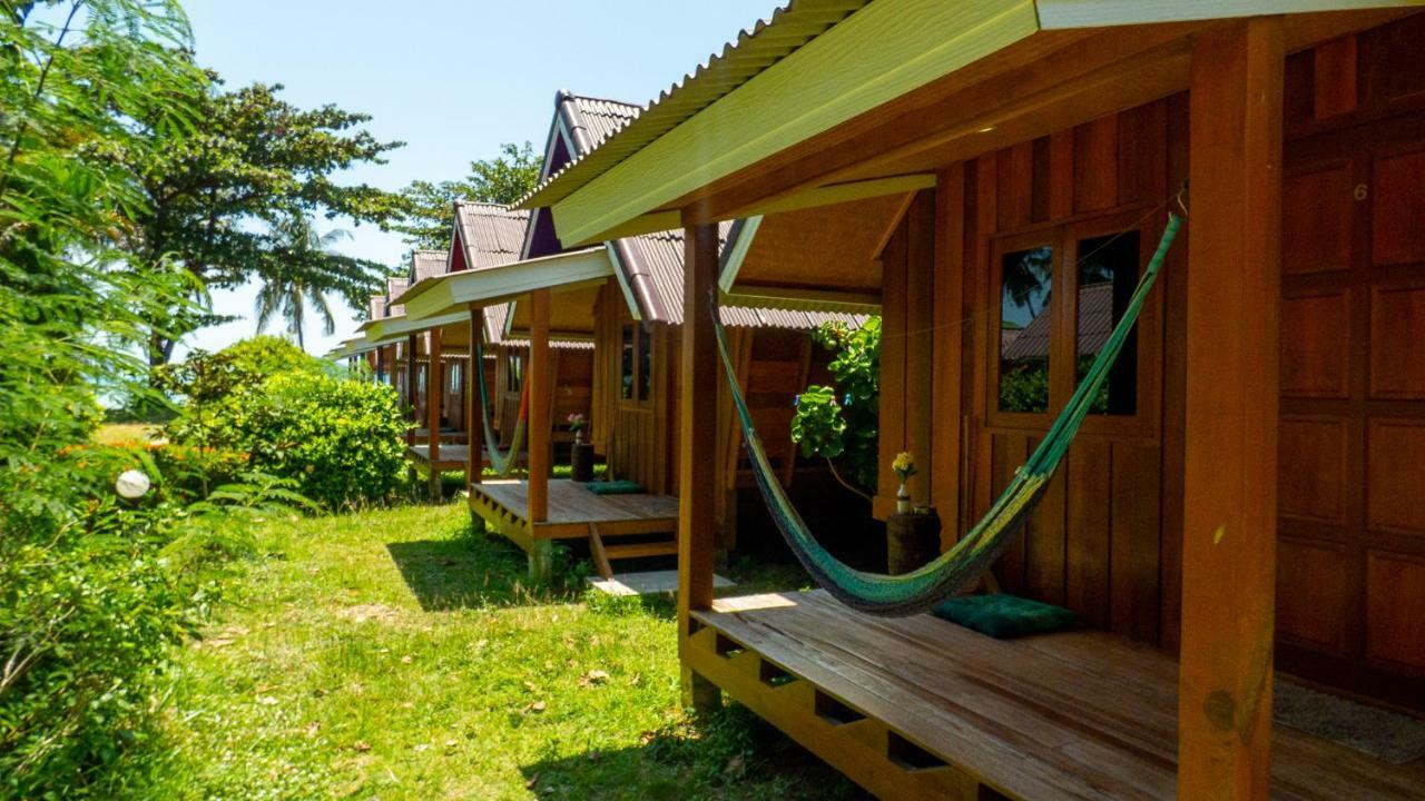 Deluxe Bungalow