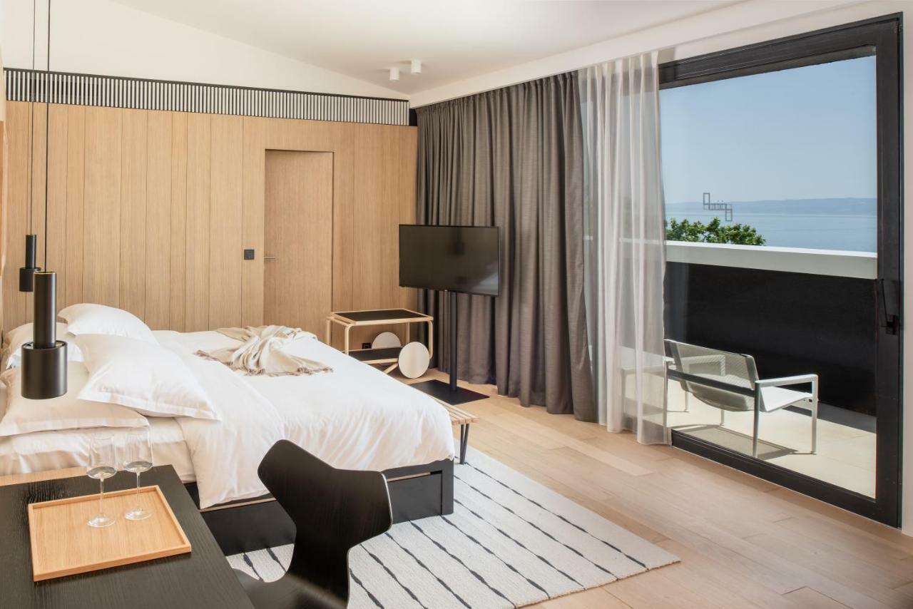 Junior Suite mit Terrasse und Meerblick.