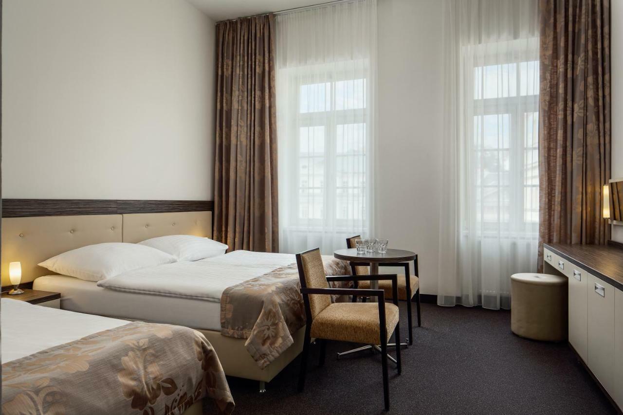 Dreibettzimmer