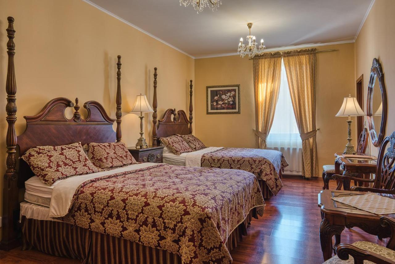 Deluxe Vierbettzimmer mit 2 Queensize-Betten