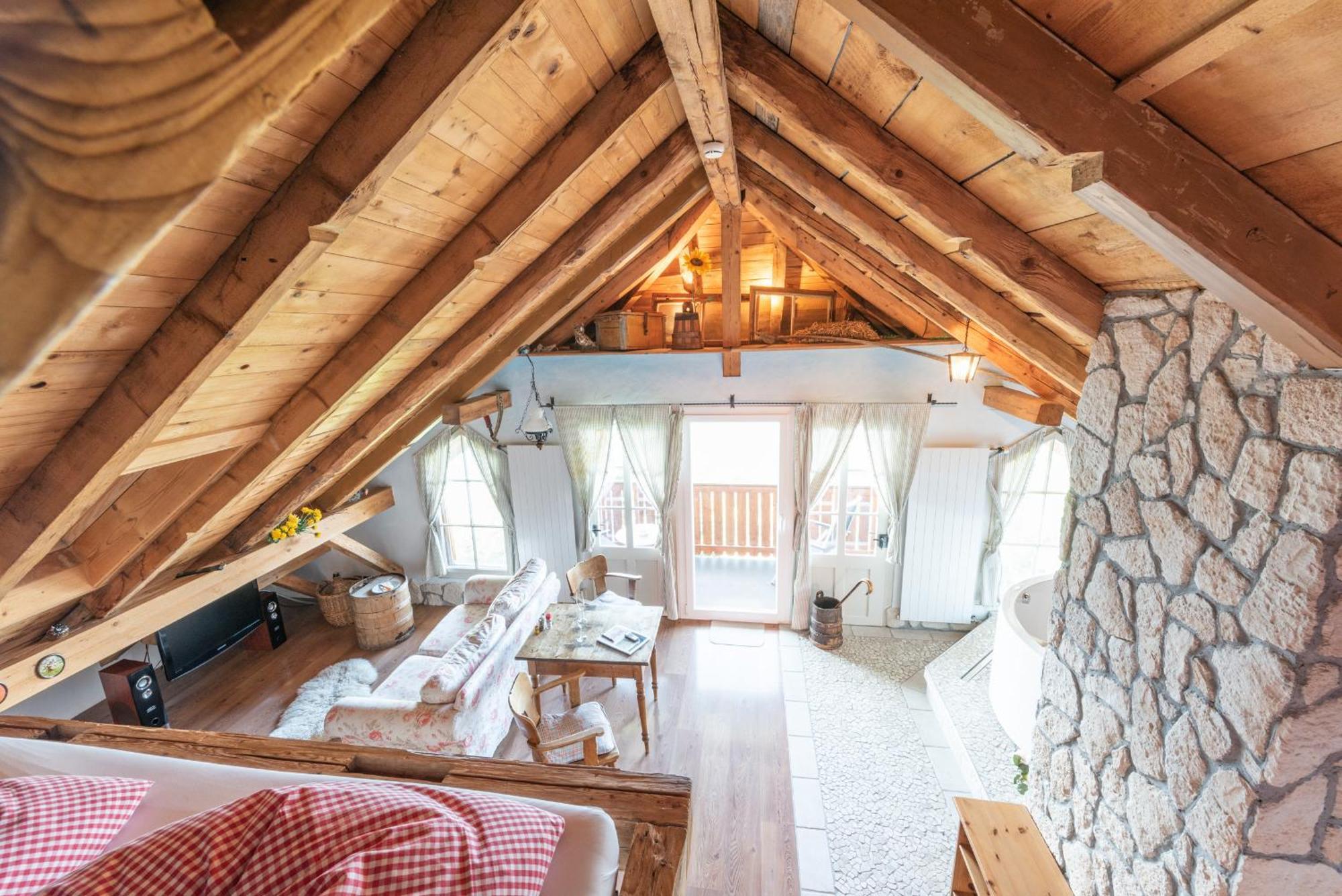 Suite Chalet Alpenglut mit Whirlpool-Badewanne