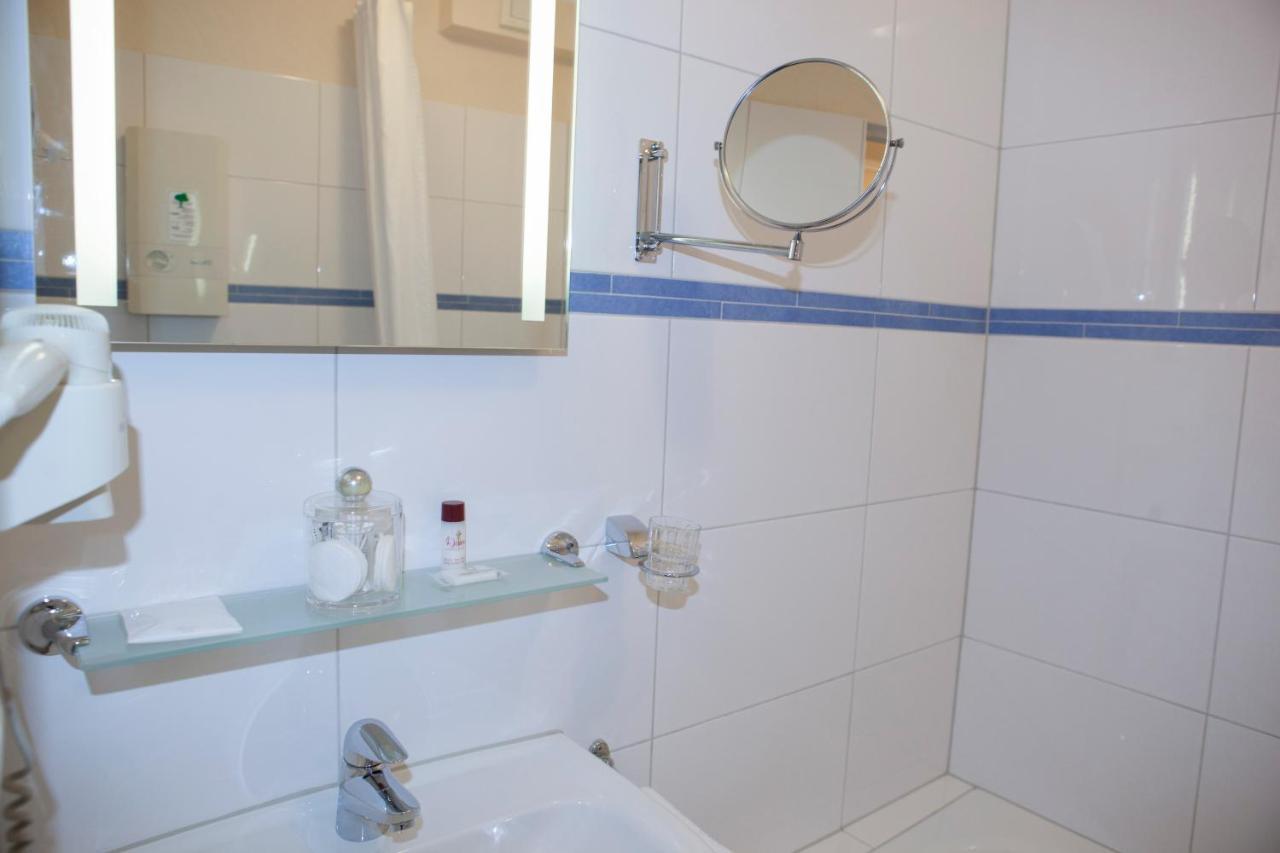Dreibettzimmer