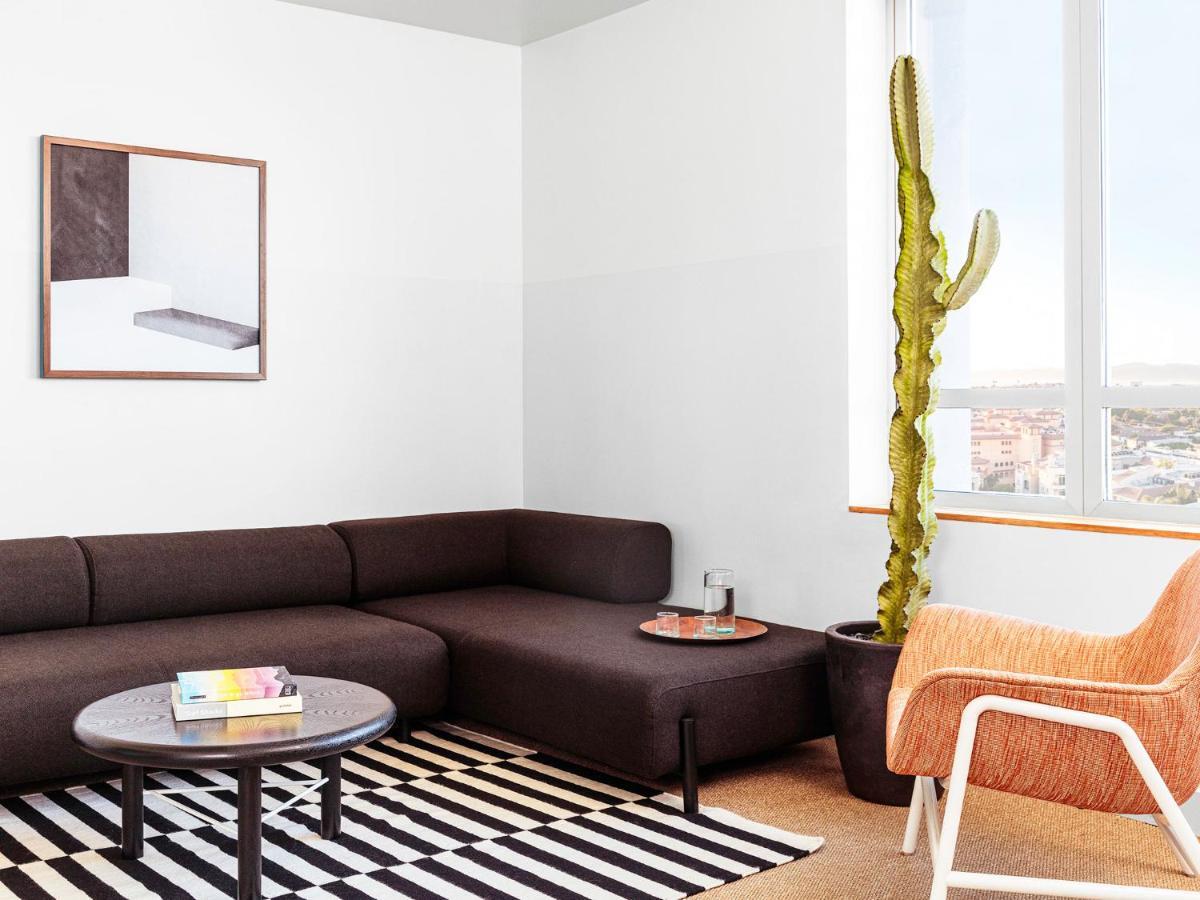Apartment Suite