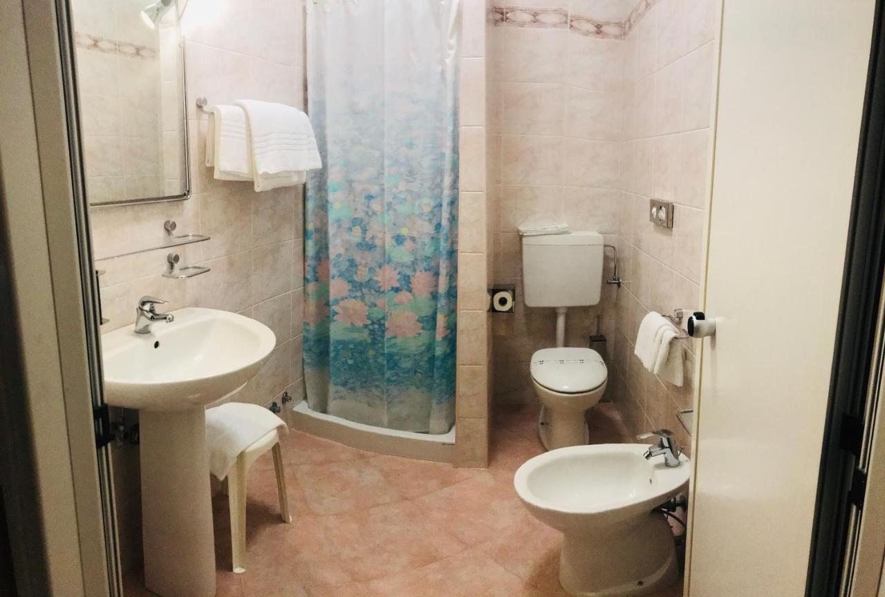 Dreibettzimmer