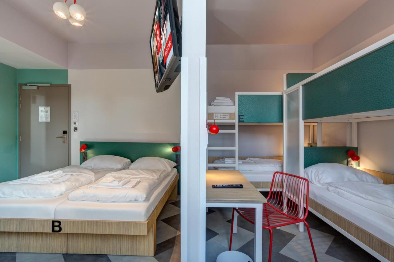 Fünfbettzimmer