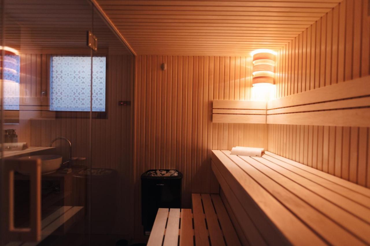 Suite Deluxe with Sauna & Terrace