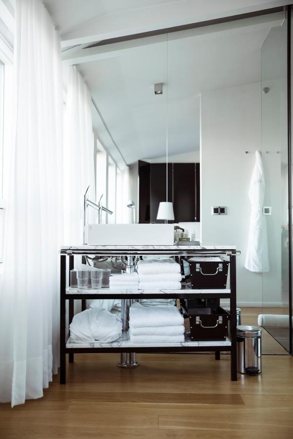Double Queen Room with City View