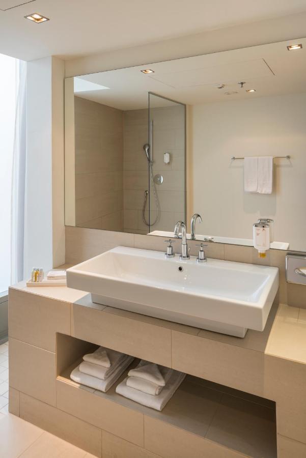 Junior Suite (mit Zugang zur Rooftop Lounge)