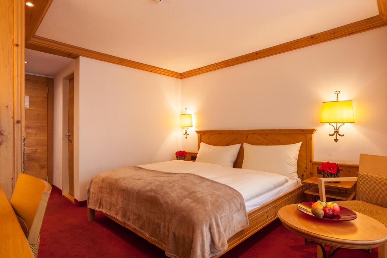 Standard Doppelzimmer mit Balkon
