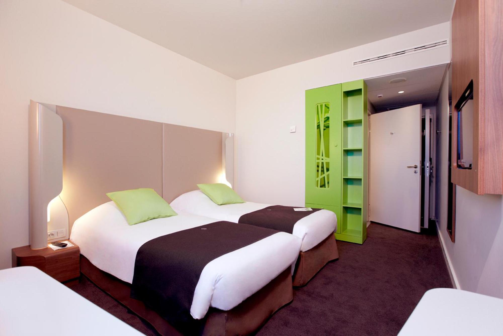 Standard Zimmer mit 2 Einzelbetten