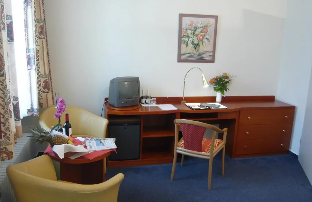 Aura Hotel-1