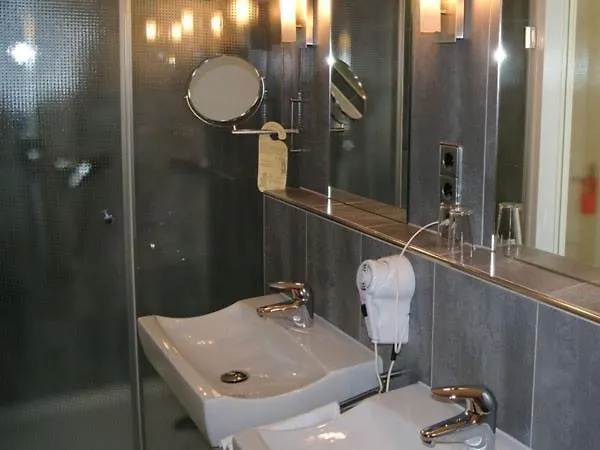Hotel Rauch-1