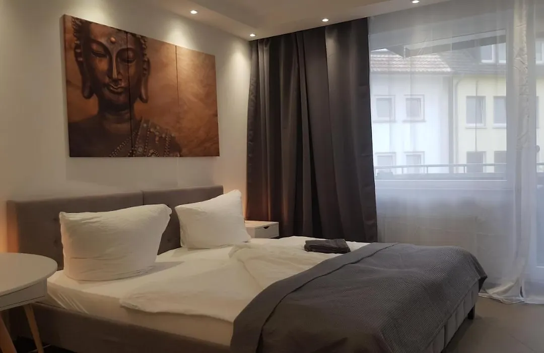 Check-Inn Hotels - Essen-1