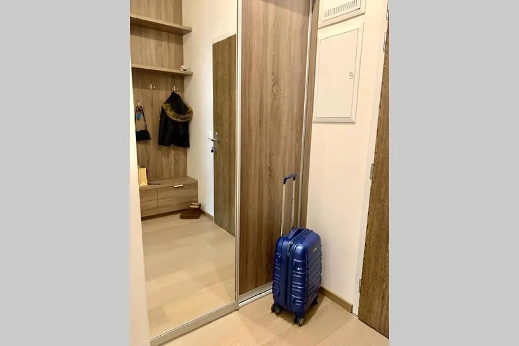 New, Beautiful Apt With Parking In Best Location!-1