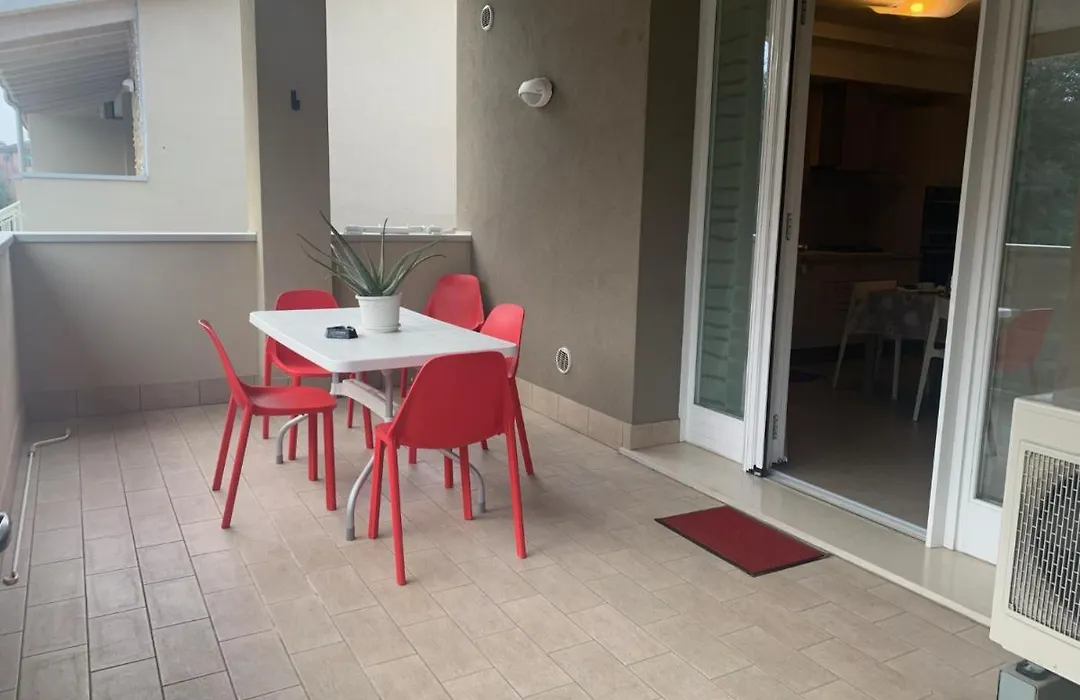 Le Noir Appartment-1