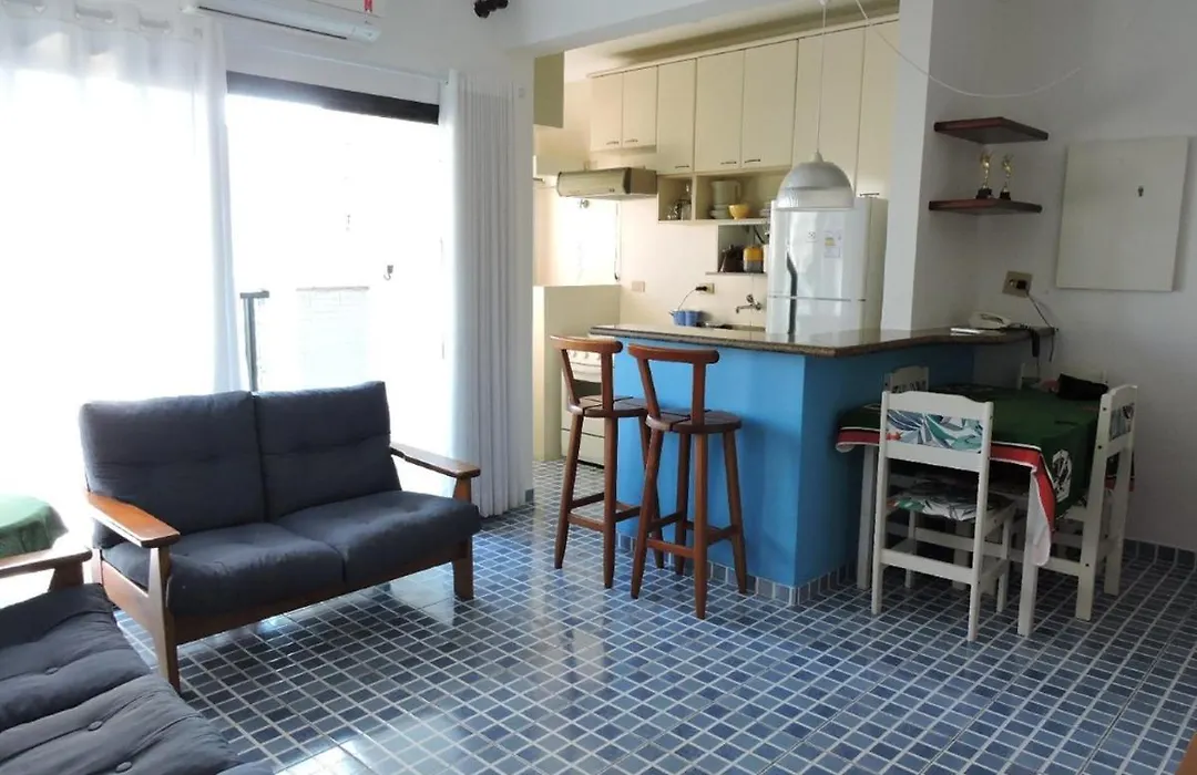 Flat Na Pitangueiras-1
