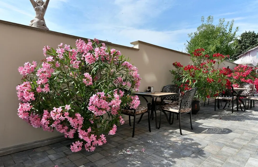 Sirena Palace Family Hotel-1