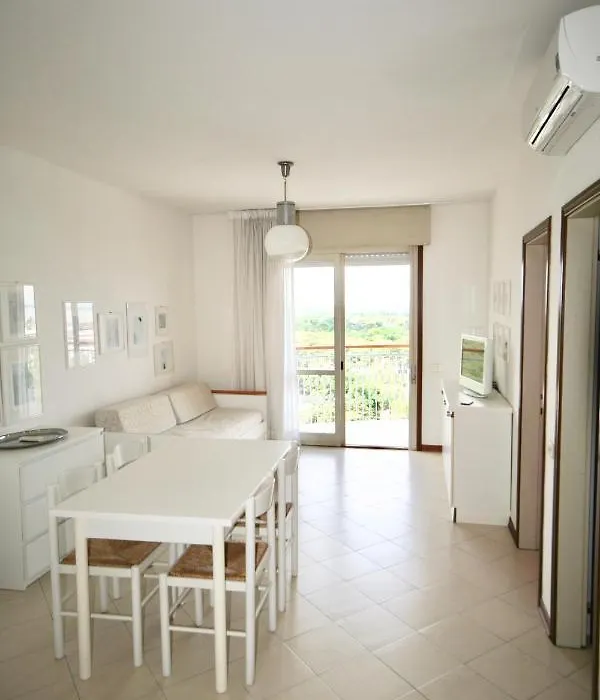 Ba- La Torre - Sea View --1