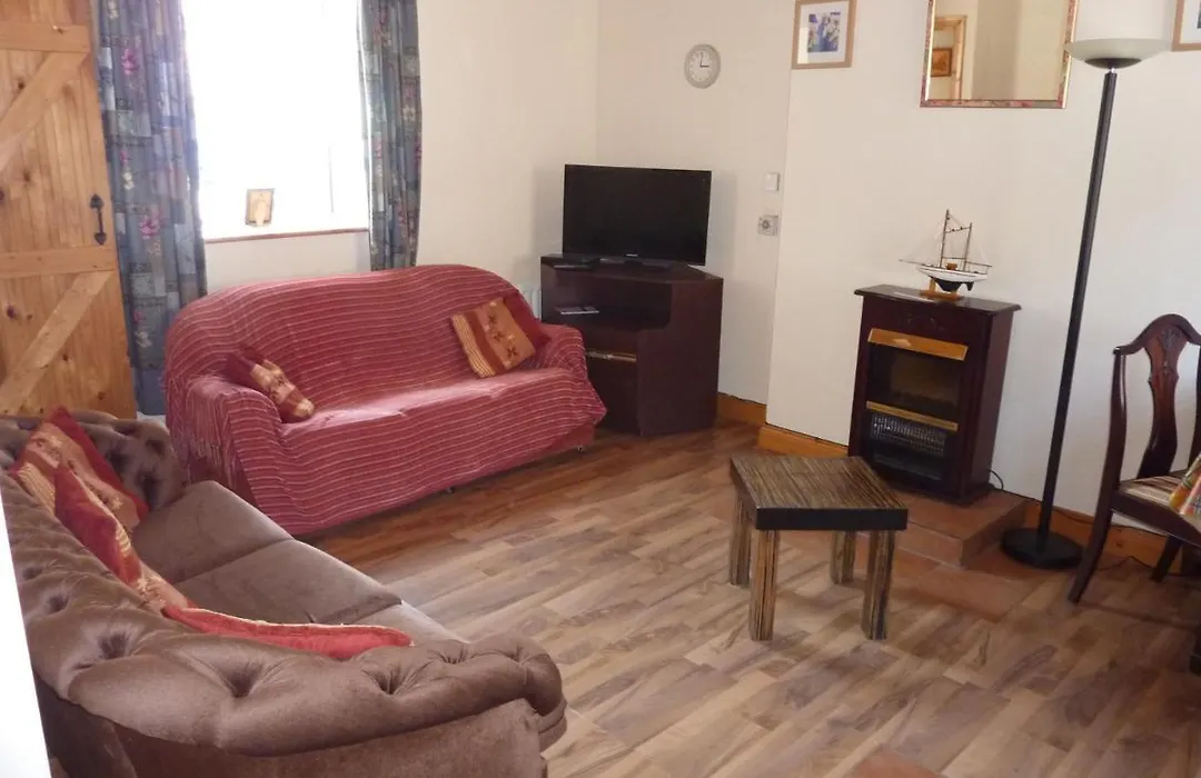 Castlehamilton Mill Cottage-1