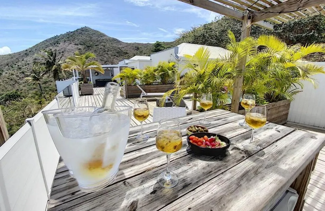 Villa La Guapa, Sea View, Private Pool, 5 Min From The Beach-1