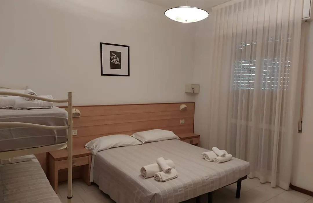 Hotel Brezza-1