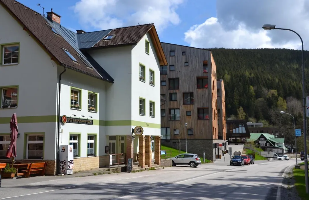 Apartman U Potoka-1