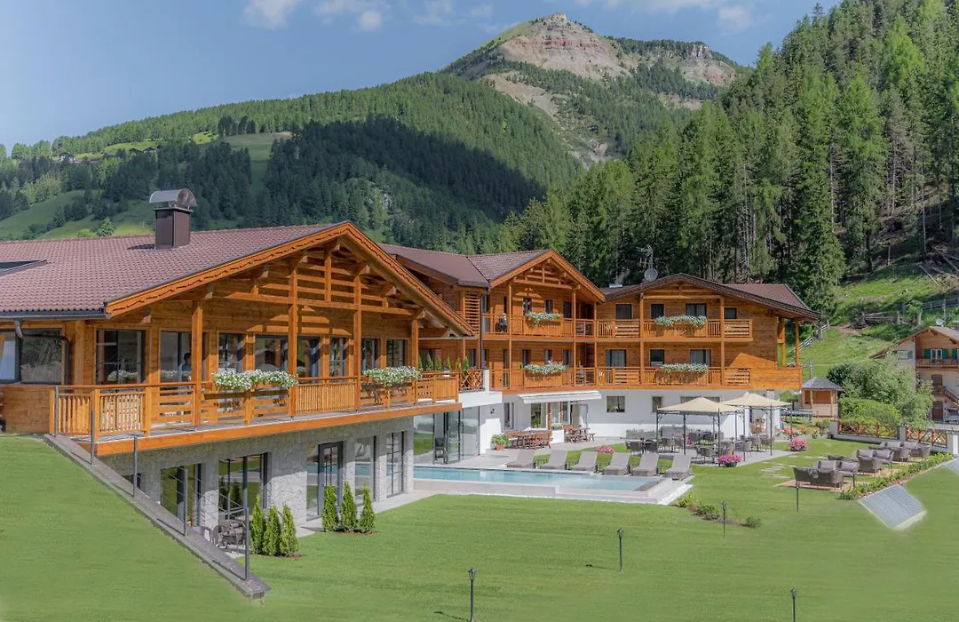 Hotel Rodella-1