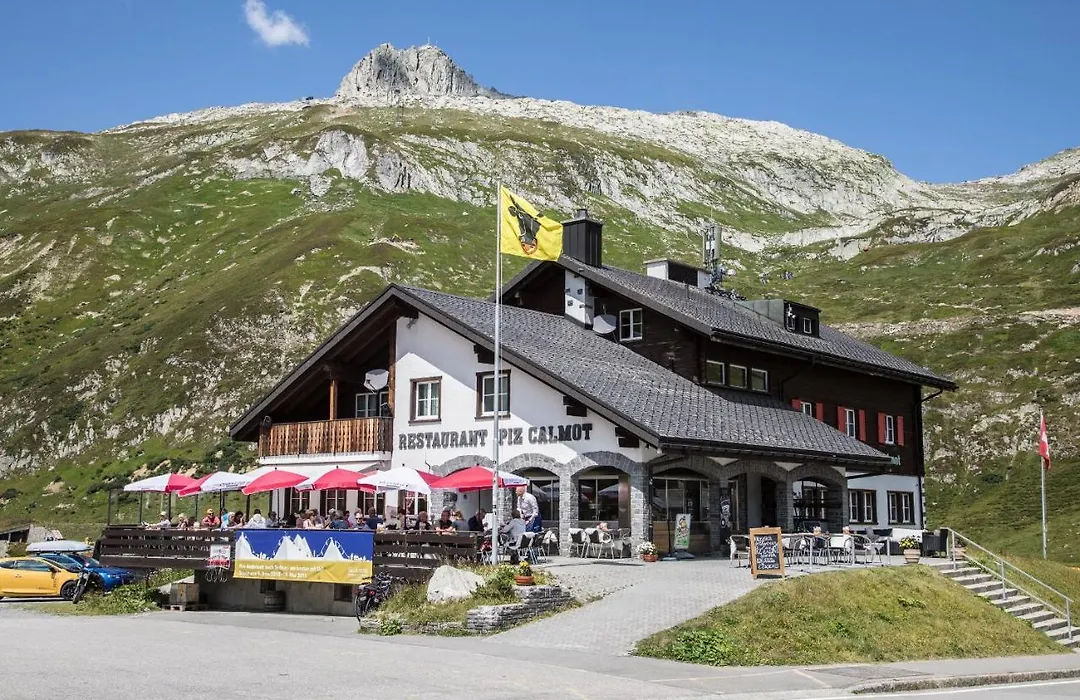 Berggasthaus Piz Calmot-1