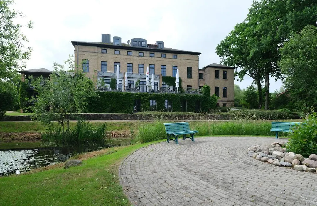 Gutshaus Redewisch Hotel&Restaurant-1