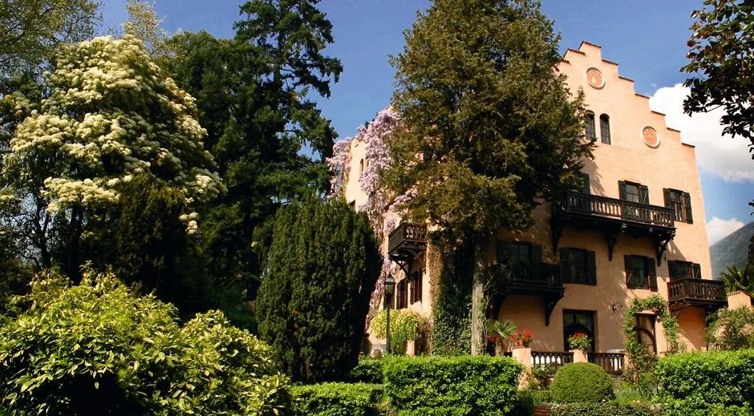 Schloss-Castel Pienzenau - Guestrooms&Apartments - B&B-Hotel&Restaurant-1