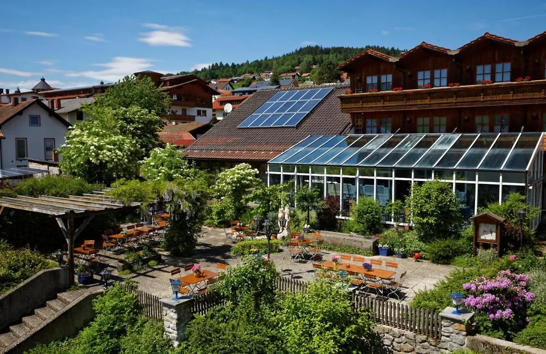 Ferienhotel Kollmerhof-1