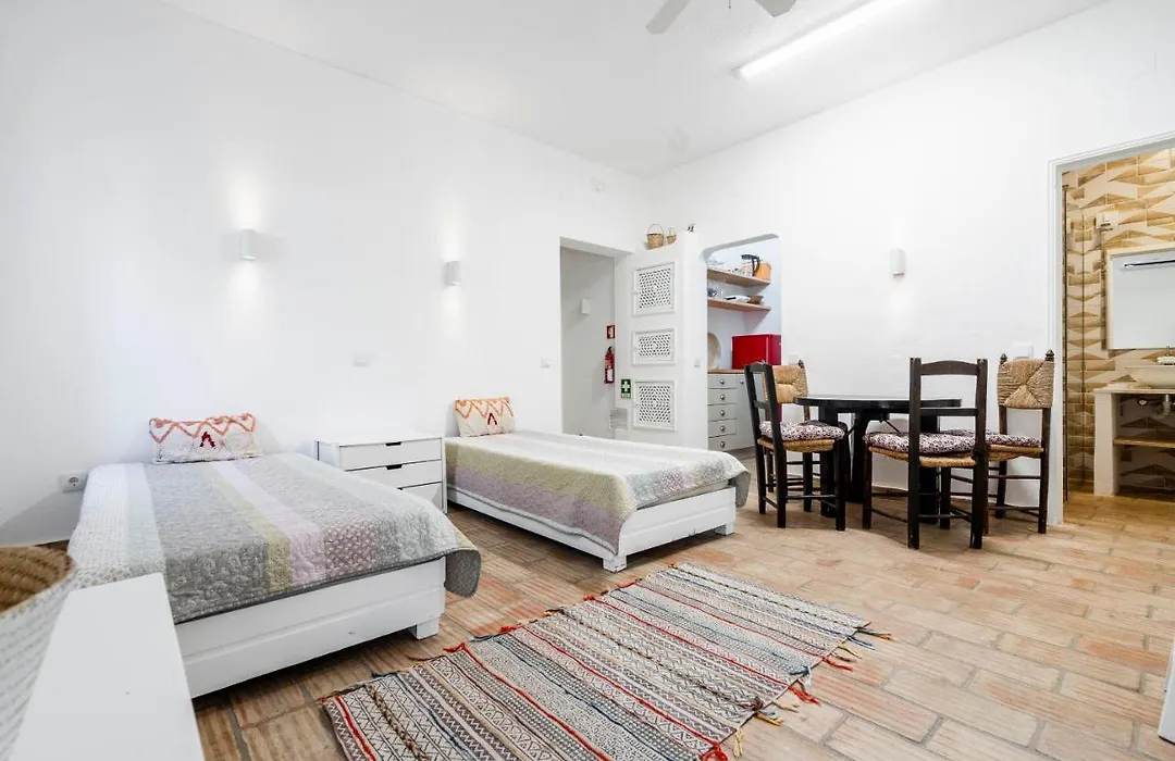 Apartamento 157, Pedras D'El Rei-1