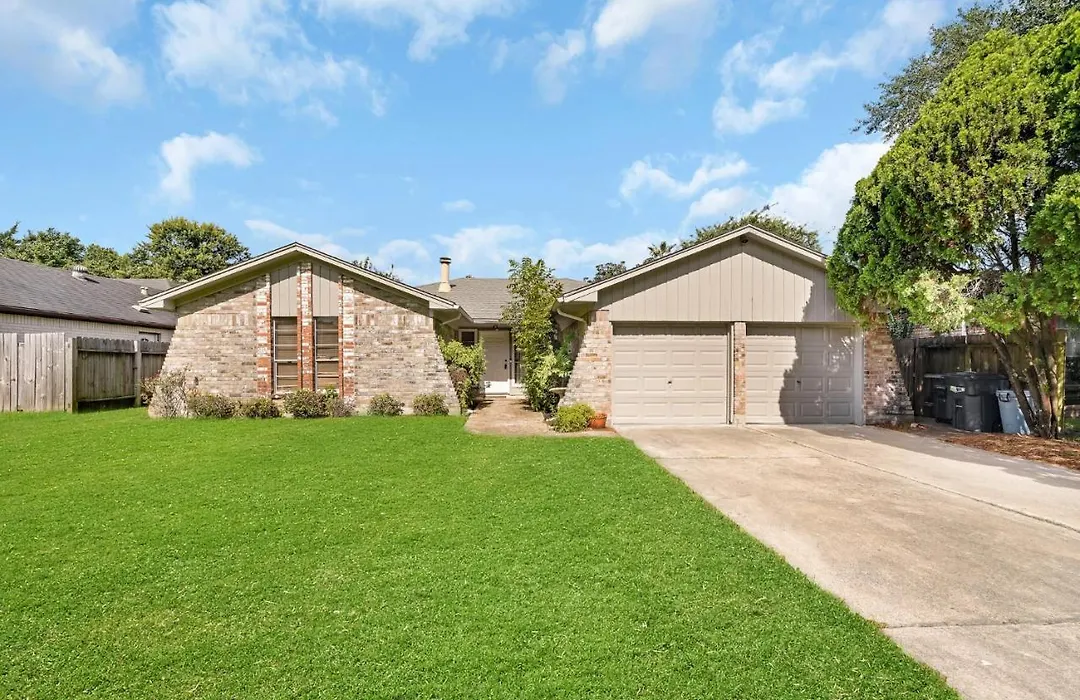 Private Pool, Pool Table, Outdoor Kitchen,Spa-1