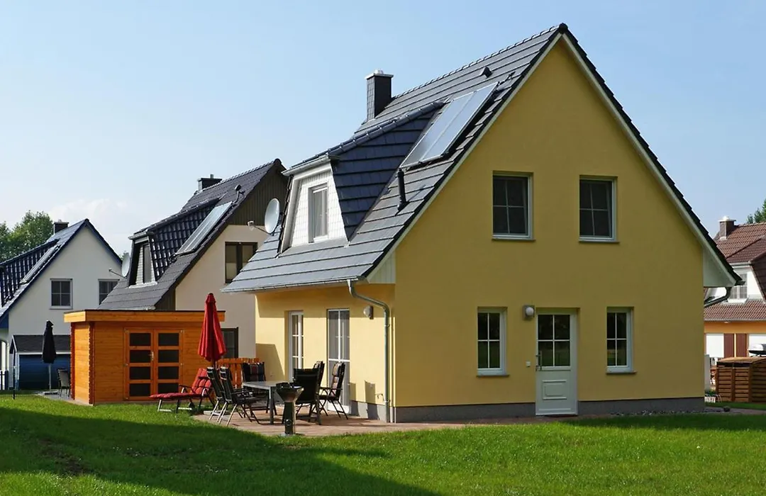 Bernsteinhus-1