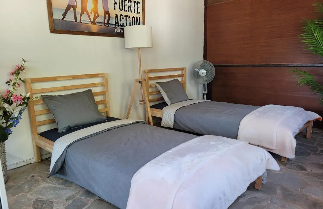 Fuerte Action Guest House-1