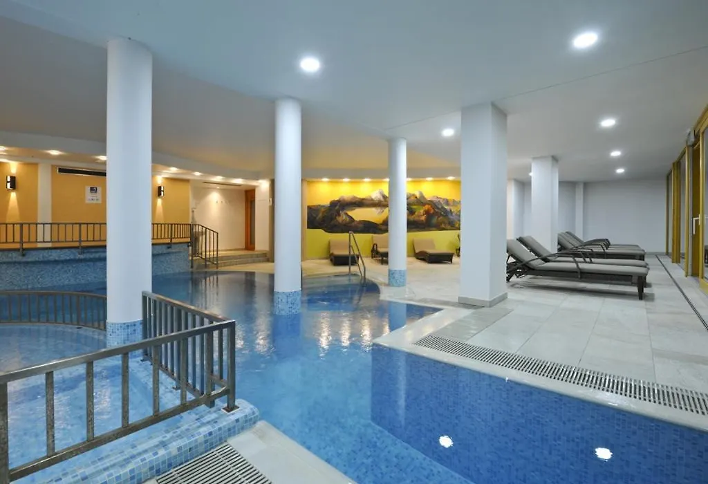 Hotel Urbani-1