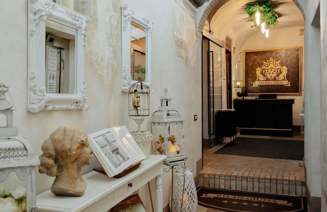 Relais Giulia-1