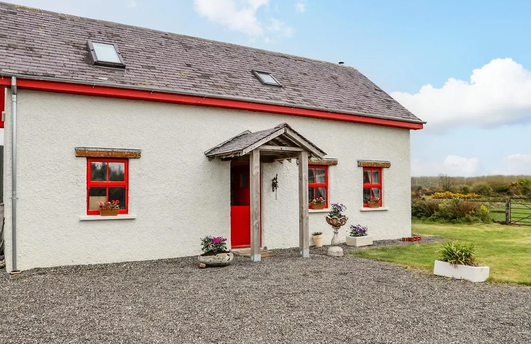 Cob Cottage-1