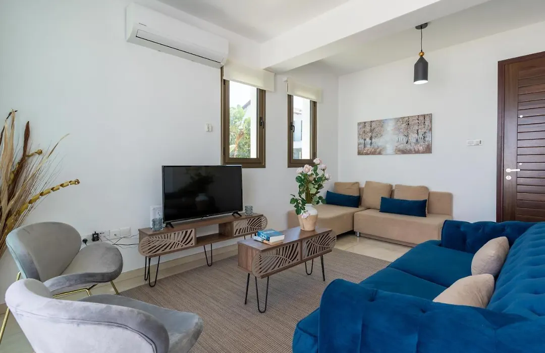 Sea La Vie 3-Br Villa In Protaras-1